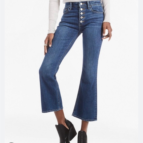 Lucky Brand Bridgette Crop Flare in blue corduroy. Size 28 (6) - Picture 7 of 10